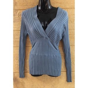 CAbi Women's Sweater Shirt Size Small Silk Blue